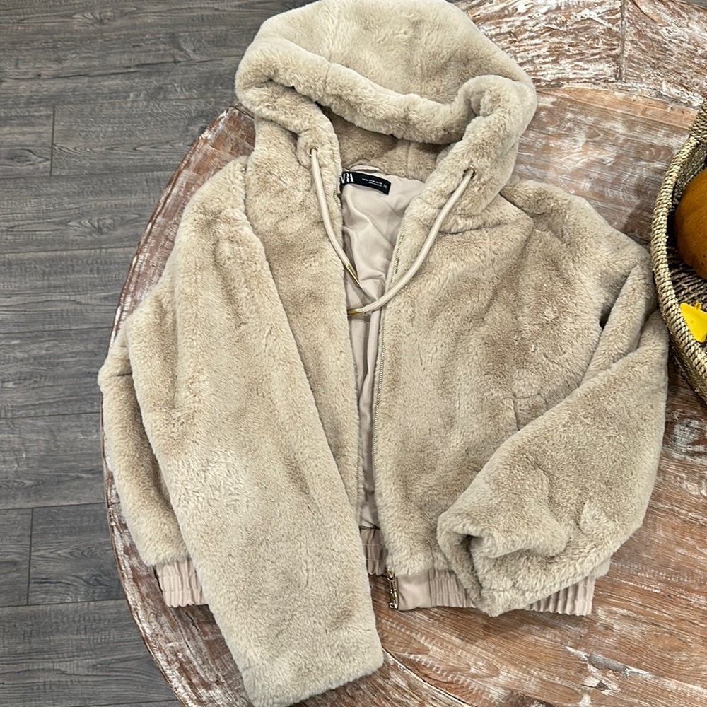 Zara oversized faux fur bomber
